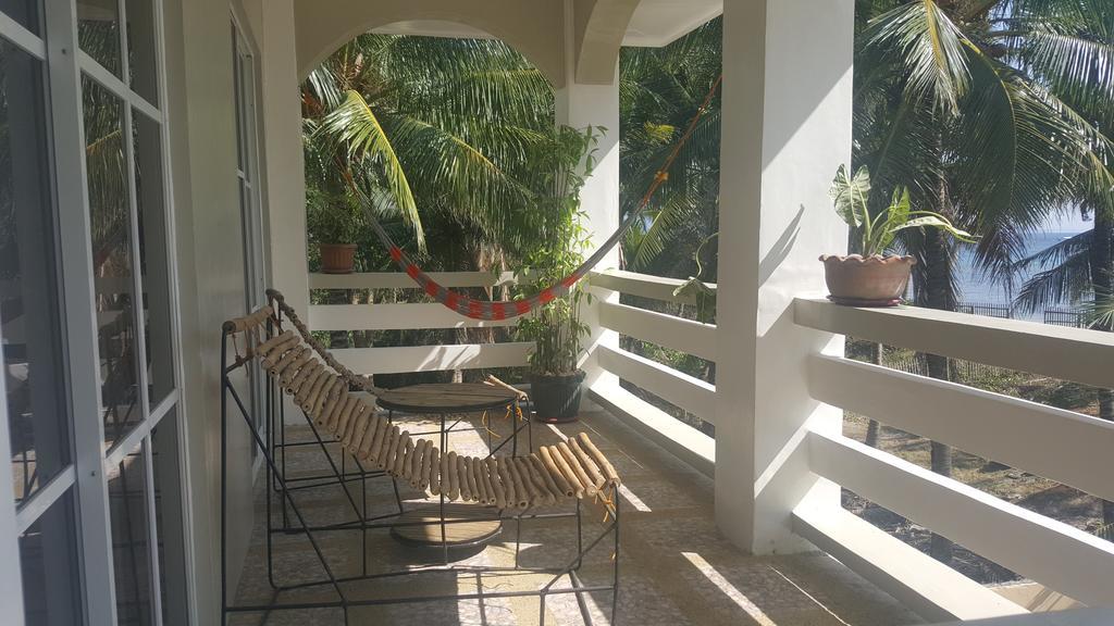 Romblon Island Lanas Beach Resort חדר תמונה