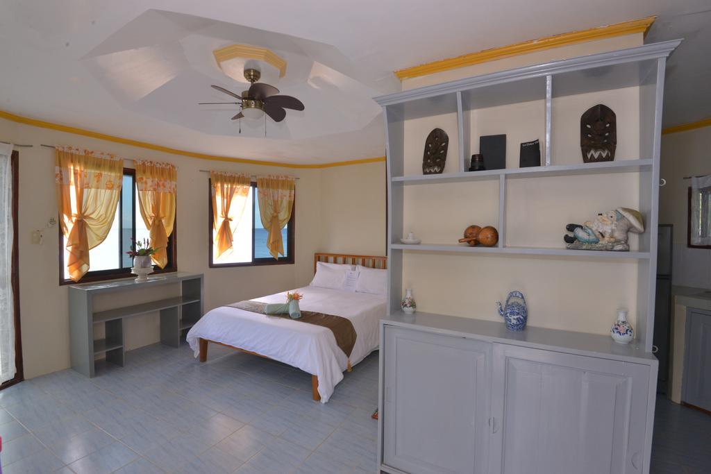 Romblon Island Lanas Beach Resort חדר תמונה